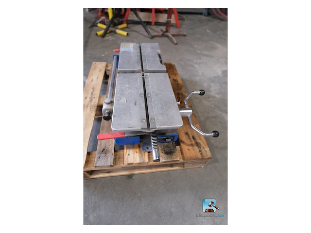 Klemframe voor een lasmachine - afbeelding 2 van  8