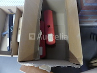 Klemmen, colsons, shlecktape, borstels, enzovoort. - afbeelding 10 van  14