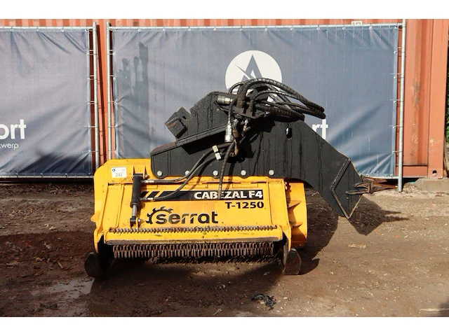 Klepelmaaier serrat cabezal f4 t-1250/cbz-039 cw30/40 2017 - afbeelding 1 van  1