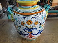 Kleurrijke dekselpot h36cm, italiaans - afbeelding 1 van  4