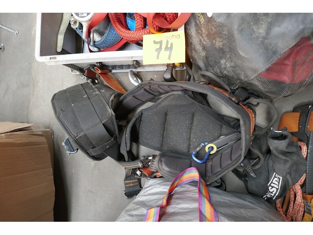 Klimmateriaal + sleepkabel en aanhangersnet - afbeelding 9 van  9