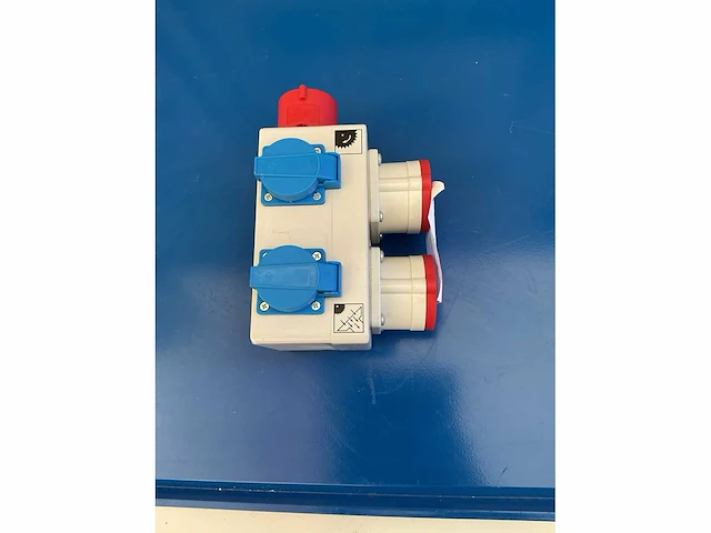 Klinger born k3000/alv nlv/sd_3ph verdeelblok - afbeelding 1 van  2