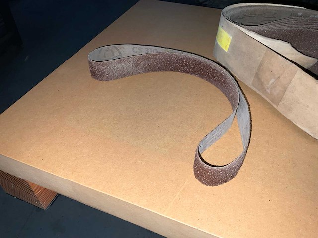 Klingspor cs 310 x schuurpapier - afbeelding 3 van  4