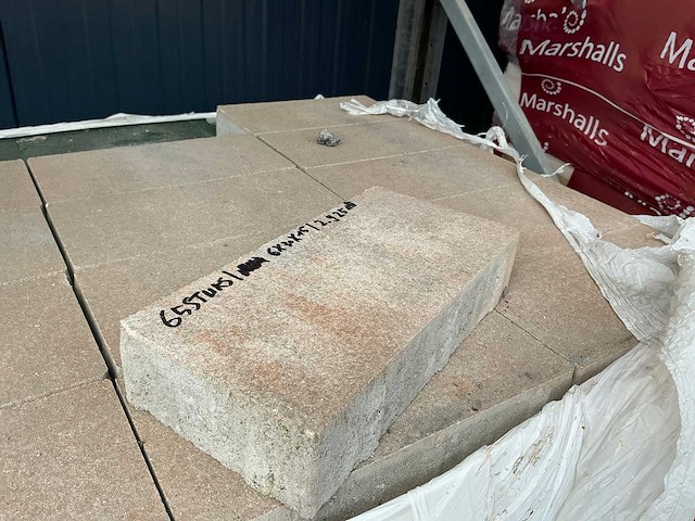 Klinkers (64x) - afbeelding 2 van  3