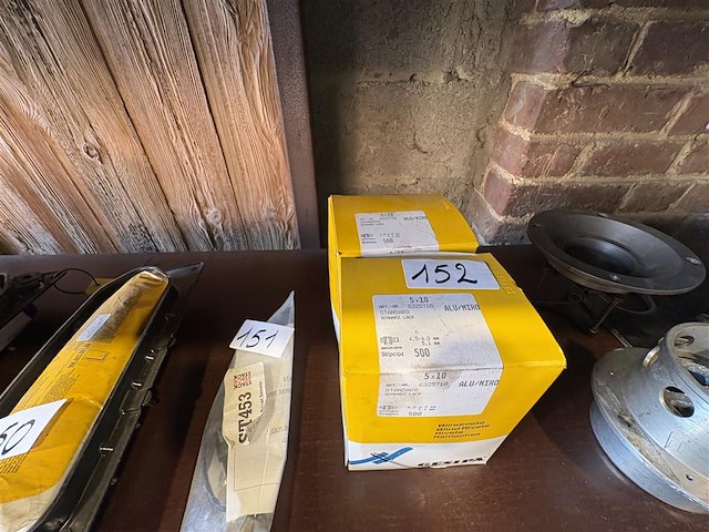 Klinknagels - afbeelding 1 van  2