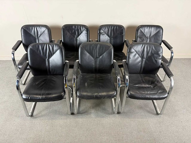 Klöber - ontvangststoel - wachtkamerstoel (7x) - afbeelding 2 van  5