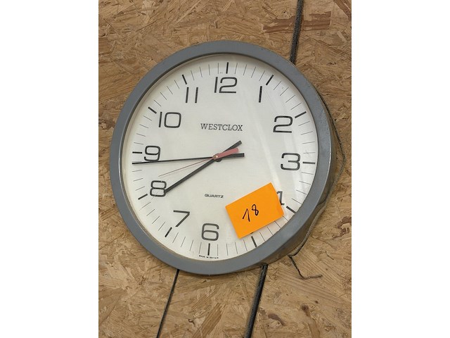 Klok - afbeelding 1 van  1