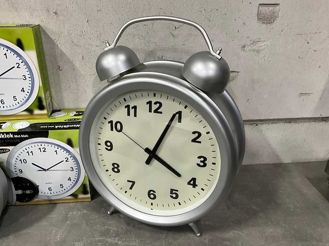 Klokken (9x) - afbeelding 1 van  5