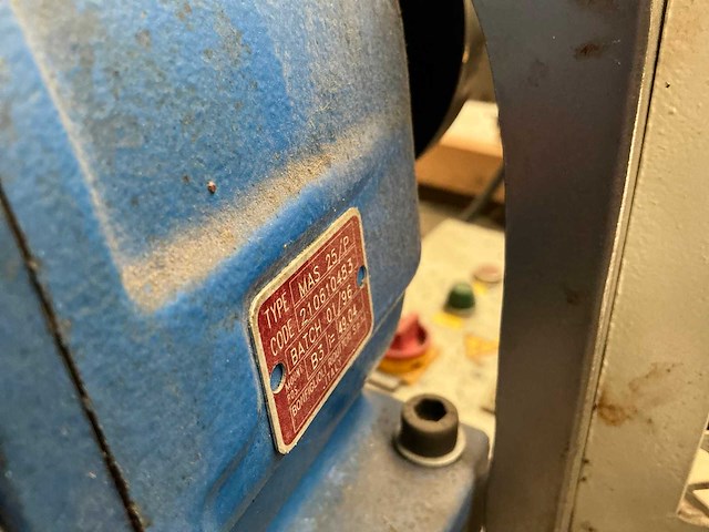 Kloostermans-huwaert beschermkap - afbeelding 9 van  11