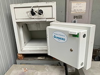 Kluis (13x) - afbeelding 12 van  21