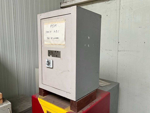 Kluis (13x) - afbeelding 6 van  21