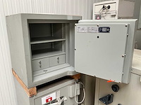 Kluis (13x) - afbeelding 16 van  21