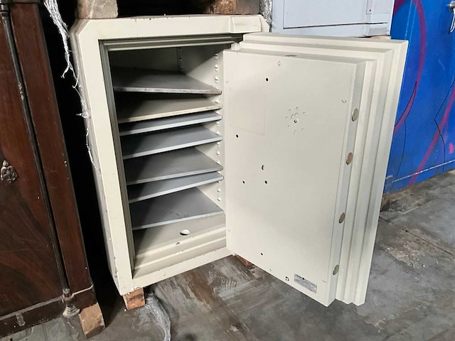 Kluis (3x) - afbeelding 4 van  8