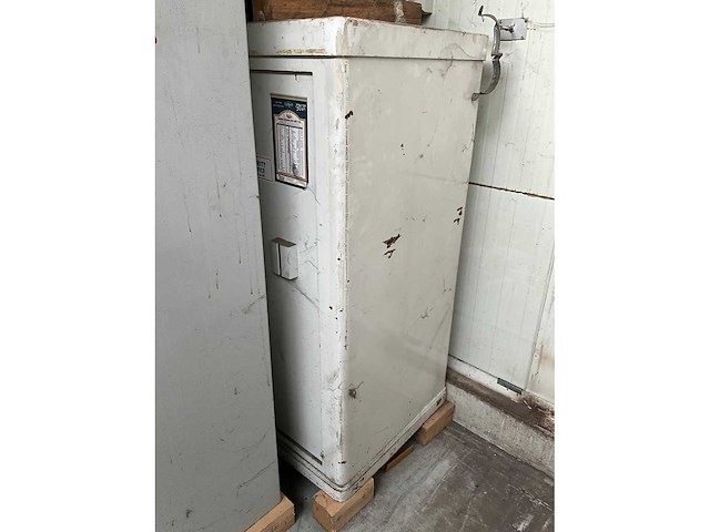 Kluis (8x) - afbeelding 4 van  13