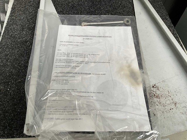 Kluis (8x) - afbeelding 9 van  13