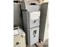 Kluis (8x) - afbeelding 10 van  13