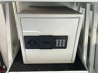 Kluis (8x) - afbeelding 10 van  15