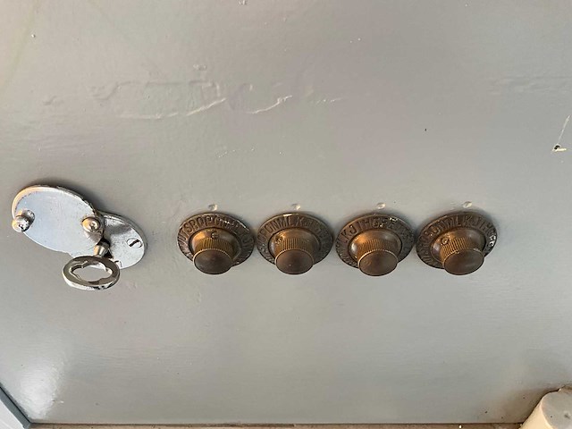 Kluis - afbeelding 3 van  4