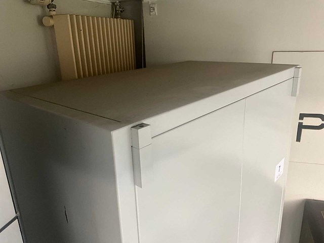 Kluis - afbeelding 3 van  3