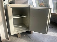 Kluis - afbeelding 6 van  6