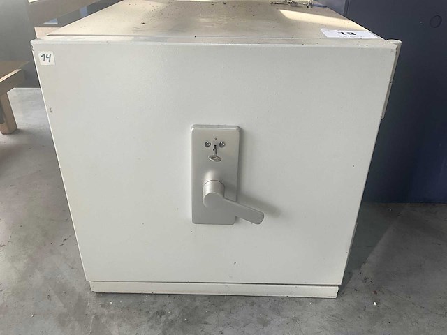 Kluis - afbeelding 2 van  8