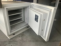 Kluis - afbeelding 4 van  8