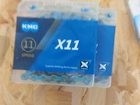 Kmc ketting 11-speed x11 aurora blue 118 schakels (box) - afbeelding 1 van  1