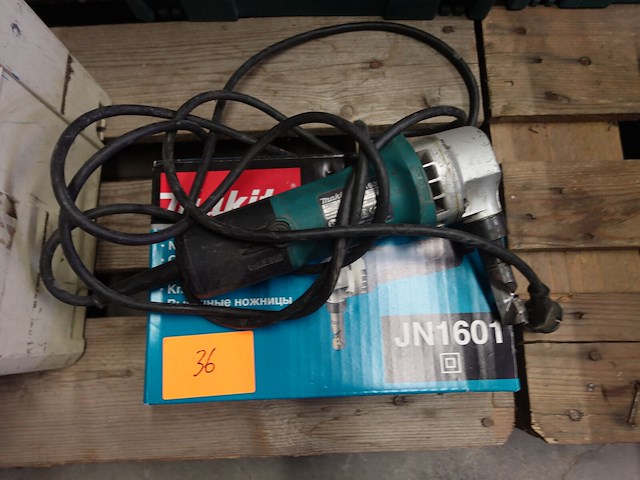 Knabber makita - afbeelding 1 van  2