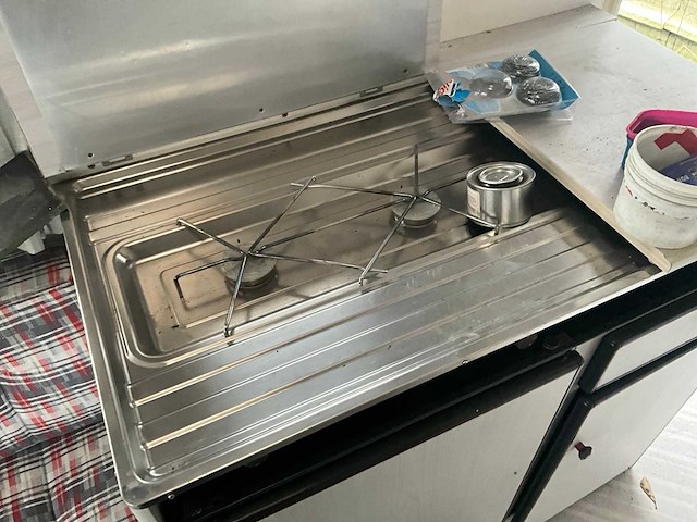 Knaus caravan - afbeelding 9 van  31