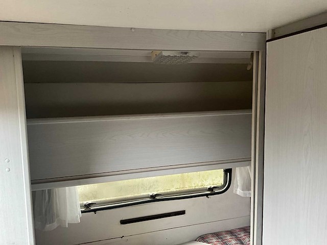 Knaus caravan - afbeelding 13 van  31