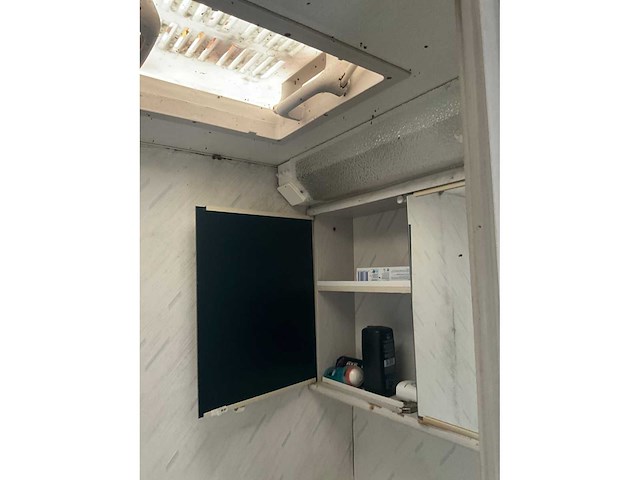 Knaus caravan - afbeelding 18 van  31