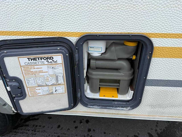 Knaus caravan - afbeelding 18 van  34