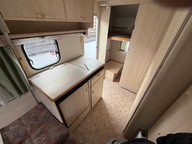 Knaus caravan - afbeelding 12 van  34
