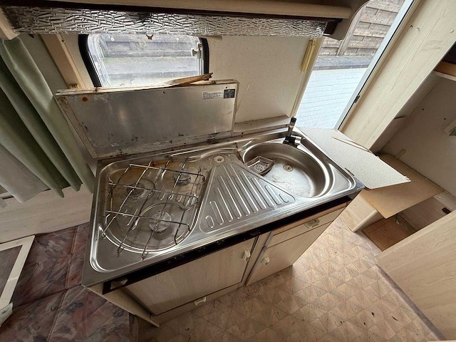 Knaus caravan - afbeelding 21 van  34