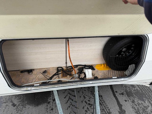 Knaus caravan - afbeelding 28 van  34