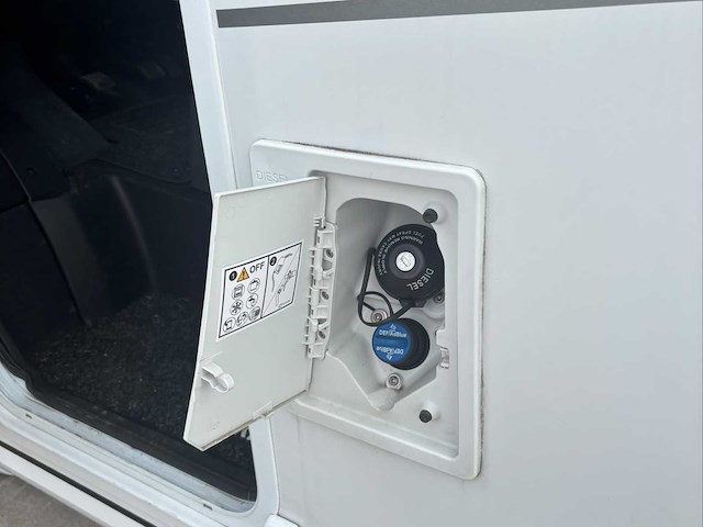 Knaus r12 autocaravane intégrale motorhome - afbeelding 6 van  50