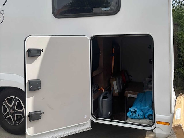Knaus r12 autocaravane intégrale motorhome - afbeelding 7 van  50