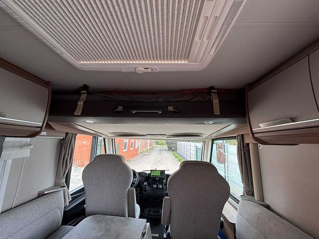 Knaus r12 autocaravane intégrale motorhome - afbeelding 22 van  50