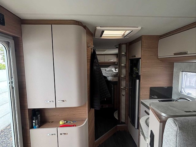Knaus r12 autocaravane intégrale motorhome - afbeelding 24 van  50