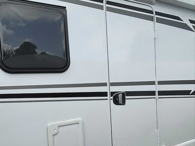 Knaus r12 autocaravane intégrale motorhome - afbeelding 49 van  50