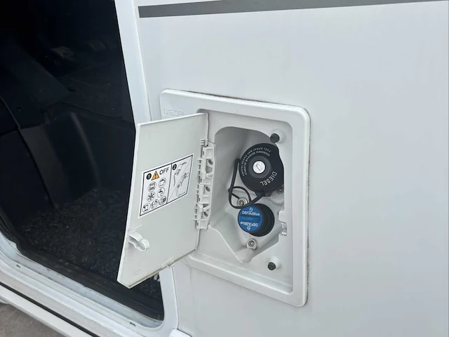 Knaus r12 autocaravane intégrale motorhome - afbeelding 6 van  50