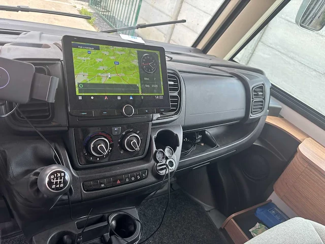 Knaus r12 autocaravane intégrale motorhome - afbeelding 16 van  50