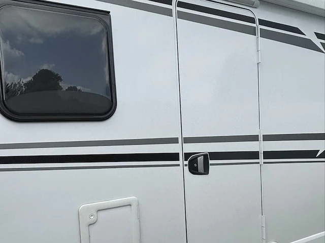 Knaus r12 autocaravane intégrale motorhome - afbeelding 49 van  50