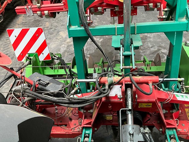 Kneverland ng300 zaaimachine - afbeelding 15 van  21