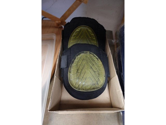 Kniebeschermers met velcro - afbeelding 1 van  3