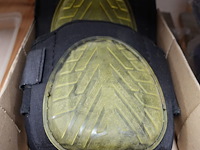 Kniebeschermers met velcro - afbeelding 2 van  3