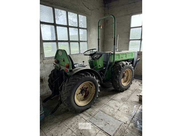 Knik-traktor holder - afbeelding 1 van  7