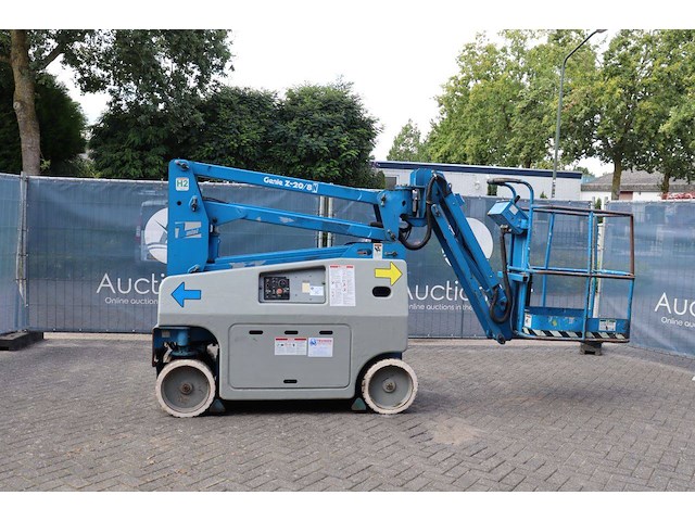 Knikarmhoogwerker genie z-20/8n elektrisch 200kg 8.1m 1998 - afbeelding 1 van  1