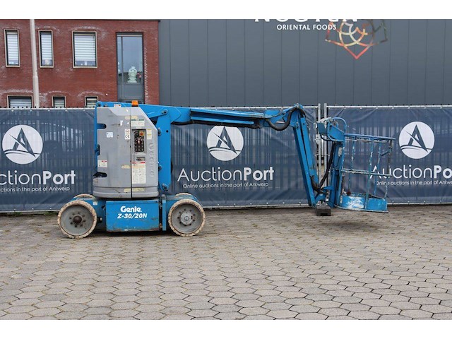 Knikarmhoogwerker genie z-30/20n elektrisch 11.1m 2002 - afbeelding 1 van  1