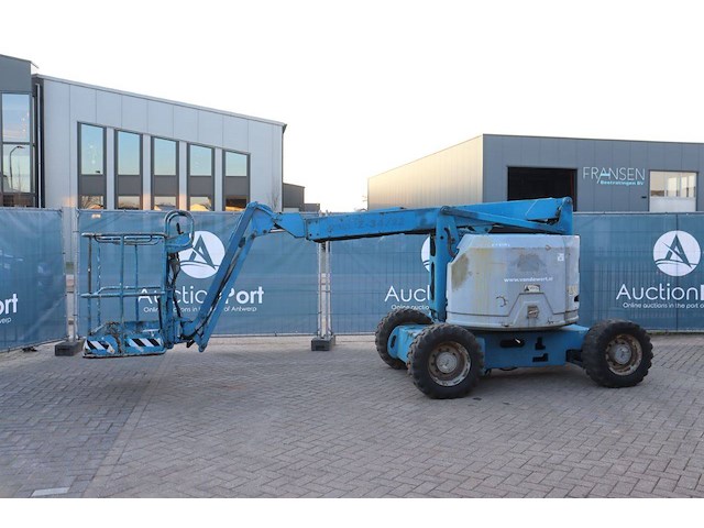 Knikarmhoogwerker genie z-34/22 diesel 12m - afbeelding 1 van  1